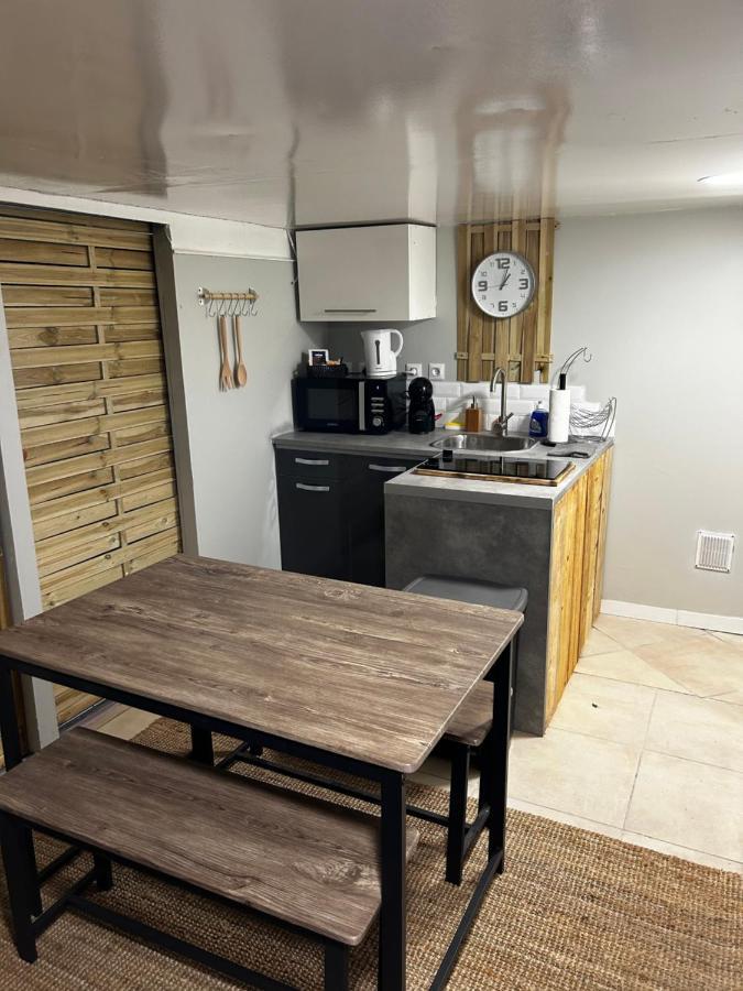 Appartement 2 Chambres Бриньол Екстериор снимка